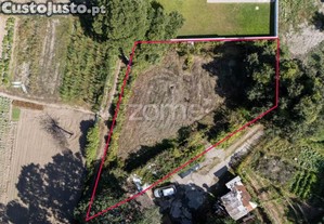 Terreno Urbano Com 751 M² Em Ramalde, Porto.