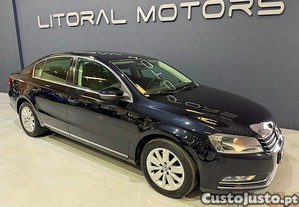 VW Passat 1.6 TDI BlueMotion Comfortline - 13