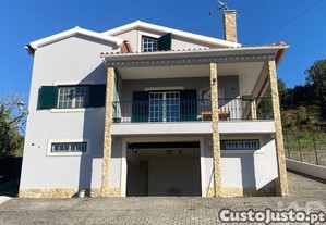 Casa / Villa T2 em Vila Verde dos Francos de 349,00 m