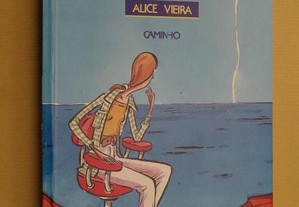 "Um Fio de Fumo nos Confins do Mar" de Alice