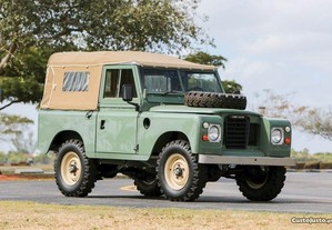 Land Rover Serie III Land Rover Ultimate Legend Series