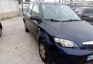 Mazda 2 de 2003 Sopeças