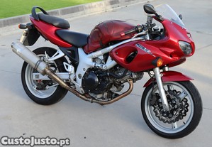 Suzuki SV 650s (2001) - 01