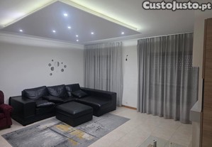 Quarto somente para mulheres na marinha grande