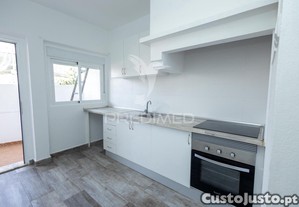 Apartamento t2+1 renovado com terraço, em vila viçosa