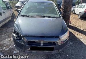 Mitsubishi Colt 1.1  Gasolina - 09