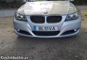 BMW 318 318D LCI - 11