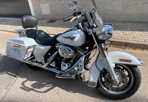 Harley Davidson FLHRI Road King Custom (2006/31000 kms)