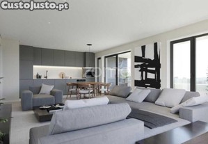 Apartamento T3 + 1 Duplex Em Valadares