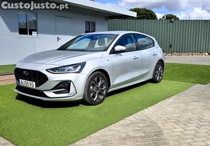 Ford Focus ST Line - 22