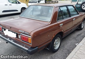 Toyota Carina .