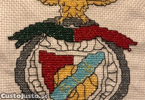 Artesanato - Emblema bordado de Benfica