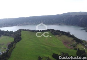 Terreno de 64.594,00 m2 - Furnas - Povoao