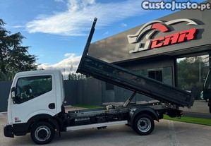 Nissan  3.0 dCi 35.15/2 Premium