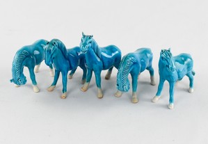 Conjunto de 5 cavalos porcelana da China em Azul-Turquesa 