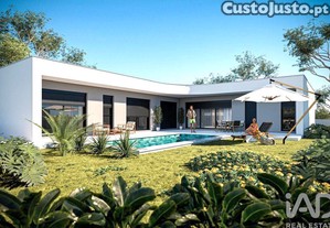 Casa / Villa T3 em Salir de Matos de 190,00 m²