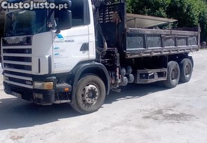 Camio scania 6x4 com grua