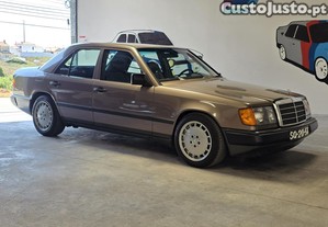 Mercedes-Benz 300 D - 90