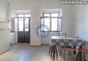 Estdio Adaptado No Centro Histrico De Vila...
