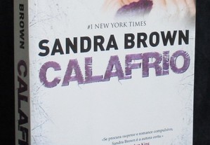 Livro Calafrio Sandra Brown