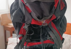 backpack 50 liters in very good condition., to pick up in Alcantara