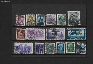 16 selos usados de Itália