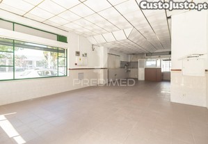 Loja para restauração c/ 114m2 c/ cave - santo andré. barreiro.