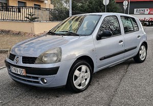 Renault Clio authetinc