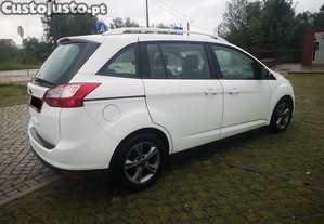 Ford Grand C-Max 1.5 TDCI 120cv CX. Automatica - 7 Lugares - GPS - Classe 1 - c/ Garantia  - 18