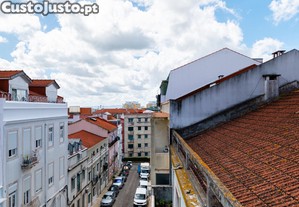 T3 (Transformado em T2)   Excelente Localização - Coração da Penha de França