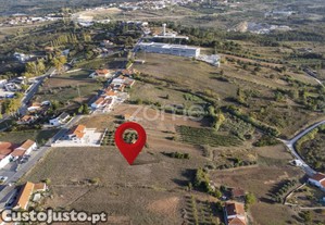 Terreno Urbanizvel Perto De Alcobaa