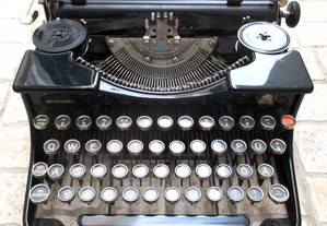 Maquina de escrever de 1934 Triumph