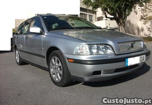 Volvo V40 1.6 GPL - 00