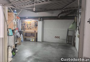 Garagem -23 m3-VALE-FLORES-FEIJ(preo negocivel)
