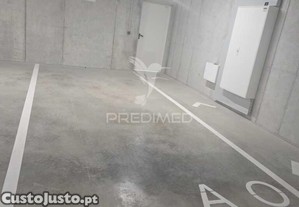 Lugar de garagemjunto  praia canidelo