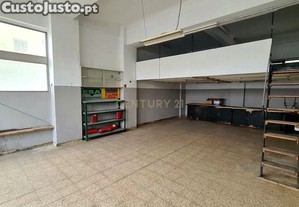 Loja Comercial para   Damaia de Baixo, Amadora