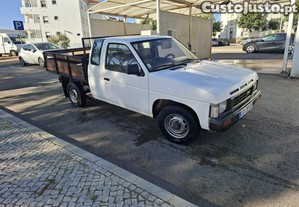 Nissan Pick Up 3 lugares 2 portas - 91
