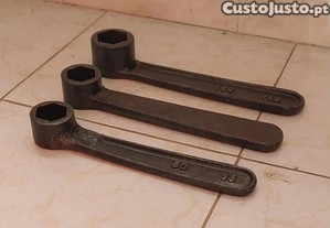 3 Chaves de Caixa em Ferro Fundido Antigas, RESTAURADAS. Decorao / Coleo!