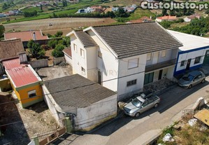 ** Excelente Moradia T3 c/ boas áreas na Ventosa - Torres Vedras **