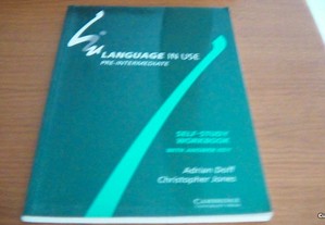 Language in Use Pre-Intermediate Self-study Workbook/answer Key de Adrian Doff, Christopher Jones