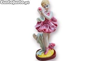 Estatueta Bailarina com Flores   Vestido Rosa, 16 cm