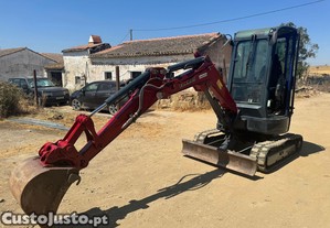 Yanmar Vio25-4, 2014, 3200h, CE