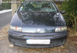 Fiat Punto 5 portas - 00