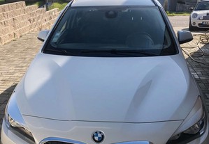 BMW 225 Active Tourer Hibrid plug in