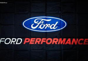 Bandeira Ford Perfomance