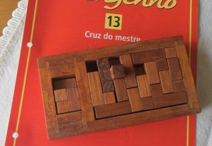 Jogo de Engenho " Cruz do Mestre" em madeira - Novo - Inclui livro de instruções e história