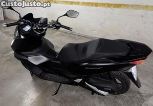 Honda PCX 125 nova - 23