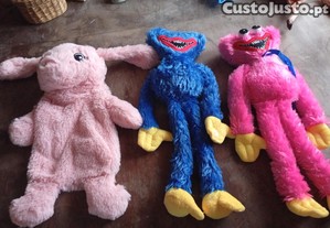 Bonecos peluches