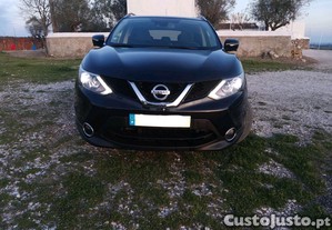 Nissan Qashqai 4x4i Tekna Premium S - 14