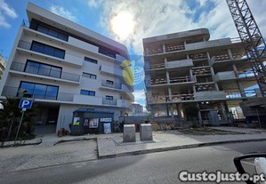 Apartamento T2 à venda em Santo Onofre e Serra do Bouro, €320.000